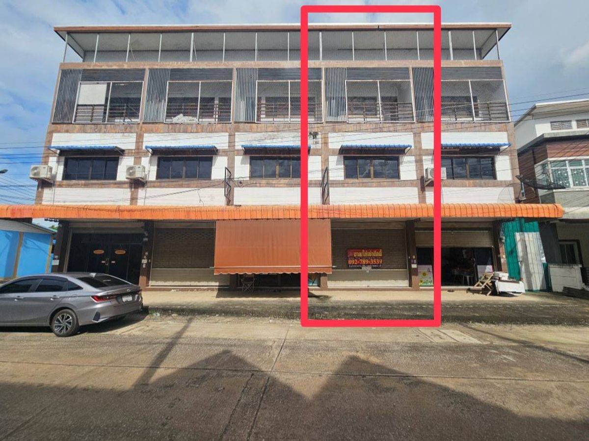 Shophouse for sale and rent, Mueang Kamphaeng Phet Rat Ruam Jai Road Near Thesaban School 2 (Wat Thung Suan) Shophouse for sale and rent, Mueang Kamphaeng Phet Rat Ruam Jai Road Near Thesaban School 2 (Wat Thung Suan)