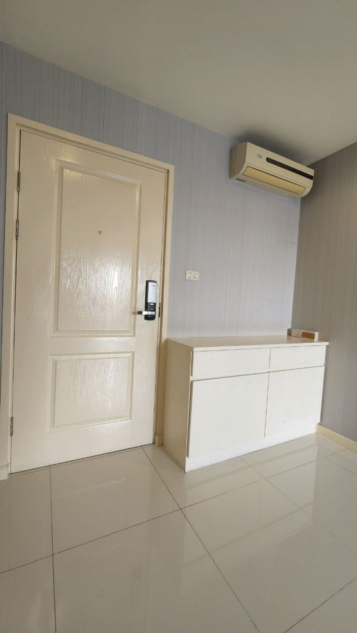 (รหัส SM1505) ขายคอนโด Icondo sukhapiban 2 ไอคอนโด สุขาภิบาล 2 ติดถนนเสรีไทย ไม่ต้องเข้าซอย – รูปที่ 2