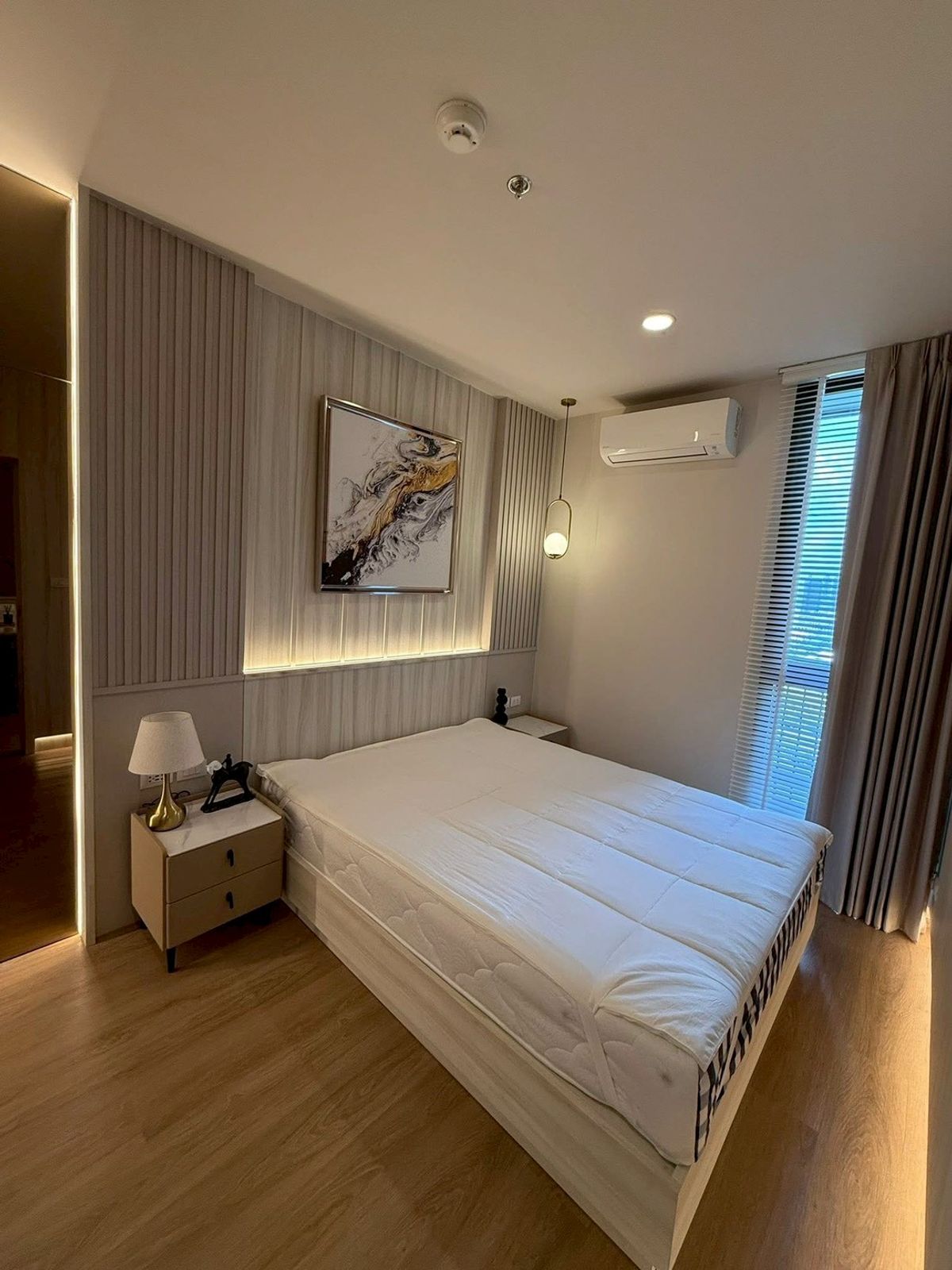 ST313 ให้เช่าคอนโด The Issara Sathorn คอนโดหรูใจกลางสาทร พร้อมห้องทำงานส่วนตัว ชั้นสูง วิวเมืองโปร่งโล่ง ใกล้ BTS ช่องนนทรี ST313 ให้เช่าคอนโด The Issara Sathorn คอนโดหรูใจกลางสาทร พร้อมห้องทำงานส่วนตัว ชั้นสูง วิวเมืองโปร่งโล่ง ใกล้ BTS ช่องนนทรี