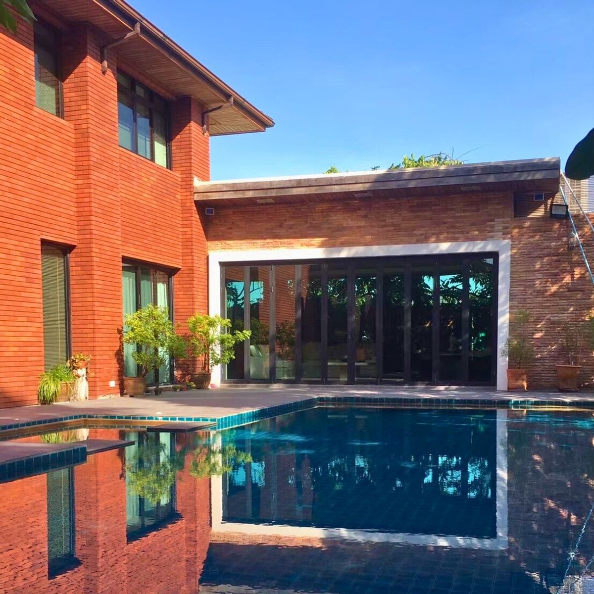 Single house for sale, Pool Villa Resort style, Panya Ramindra. Near the golf course Single house for sale, Pool Villa Resort style, Panya Ramindra. Near the golf course