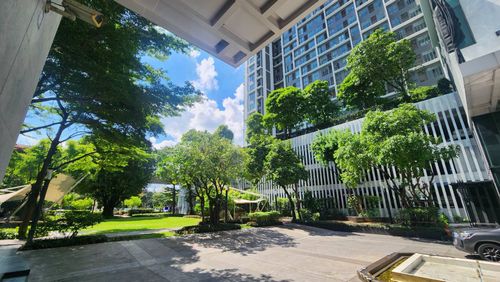 Condo for Sale: Ideo Mobi Sukhumvit 81