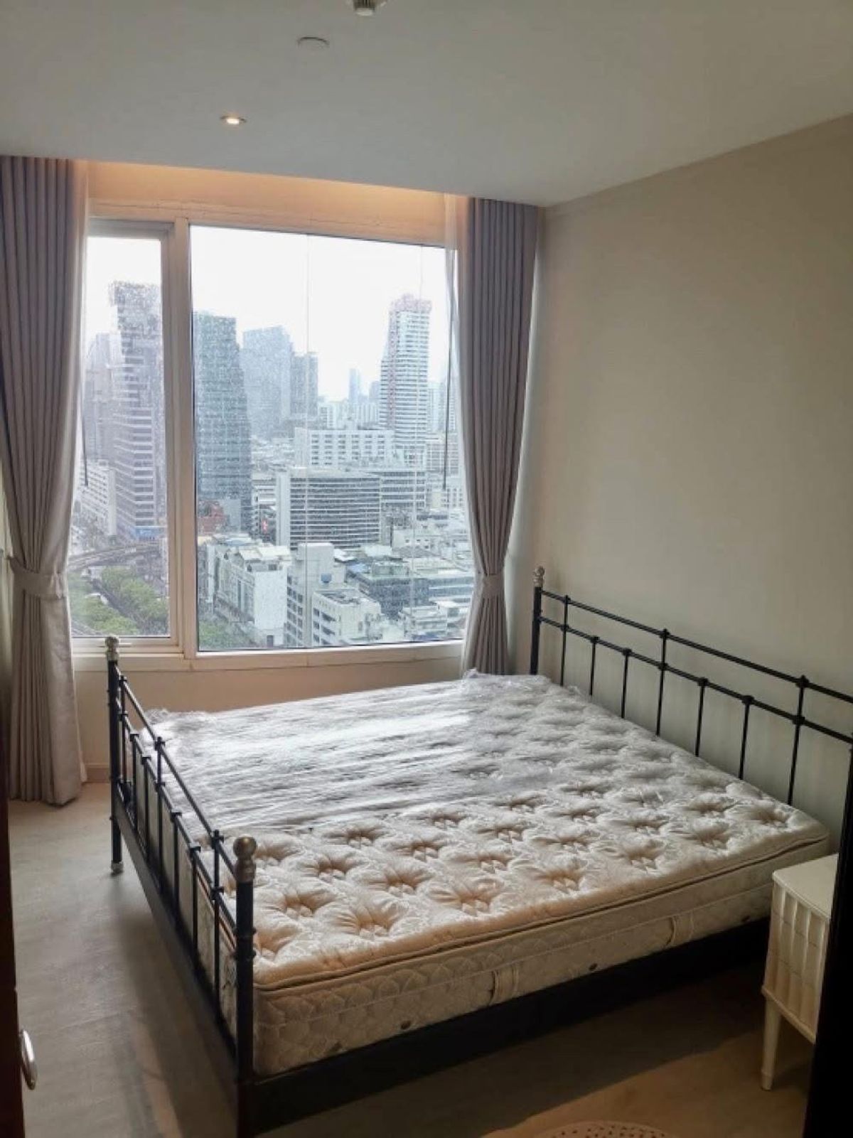ST320 For Rent – The Infinity Condominium, Sathorn Directly connected to BTS Chong Nonsi | Iconic Mahanakhon View ST320 For Rent – The Infinity Condominium, Sathorn Directly connected to BTS Chong Nonsi | Iconic Mahanakhon View