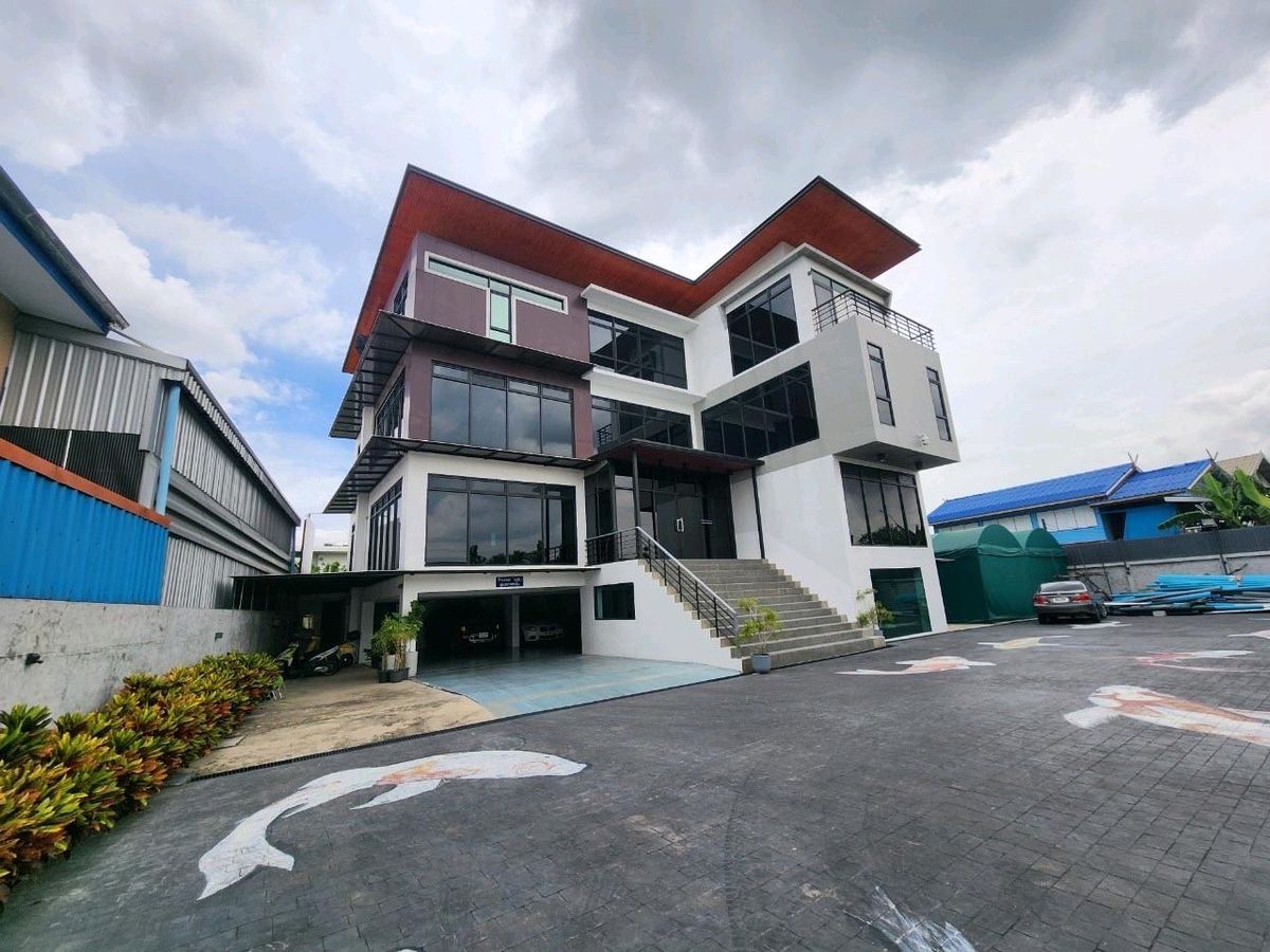 💥 ลดราคาพิเศษ! อาคาร 4 ชั้น พร้อมเฟอร์ครบ เหลือ 36 ล้านเท่านั้น🏢 ออฟฟิศหรือโฮมออฟฟิศก็ลงตัวที่สุด บนที่ดินเกือบ 300 ตร.ว.