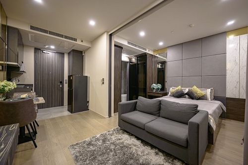✨ Luxury Condo at Ashton Asoke in the Heart of Asoke | Fully Furnished 1-Bedroom | Prime Location near BTS Asoke & MRT Sukhumvit