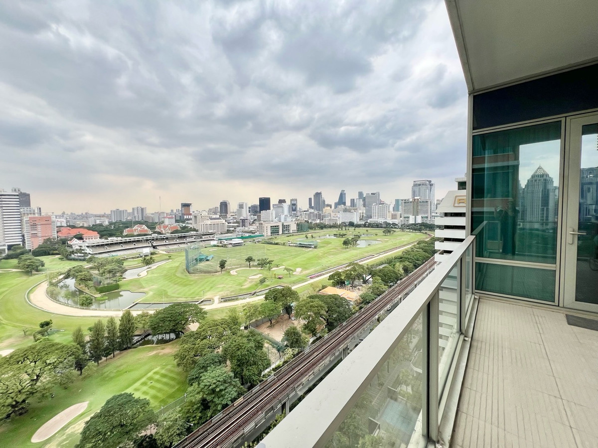 Rare Find @ 185 Ratchadamri 2 Bed2 Bath 108 sqm 35 MB Rare Find @ 185 Ratchadamri 2 Bed2 Bath 108 sqm 35 MB