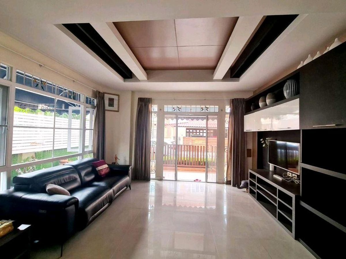 ✨ หมู่บ้านเล็ก ๆ เงียบสงบ มีเพียง 29 หลัง📍 ทำเลใจกลางเมือง ใกล้รถไฟฟ้า – รูปที่ 2