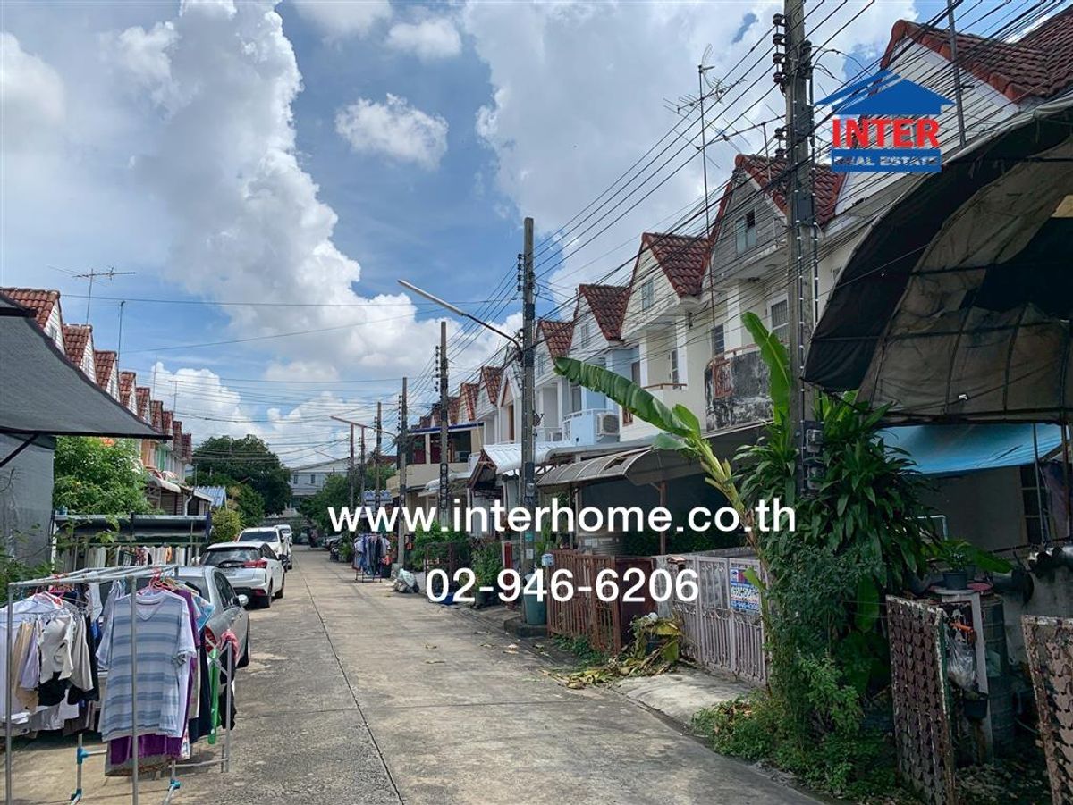 Townhouse, 2 floors, 18 sq m, First Home Village. Near Plearnari Mall Near Watcharaphon Intersection Soi Ruammit Phatthana, Ramindra Road, Bang Khen District, Bangkok Townhouse, 2 floors, 18 sq m, First Home Village. Near Plearnari Mall Near Watcharaphon Intersection Soi Ruammit Phatthana, Ramindra Road, Bang Khen District, Bangkok