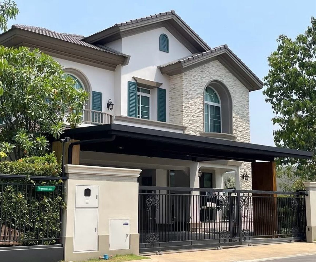 For Sale/Rent🛁 4 bed 4 bath📞0639399665