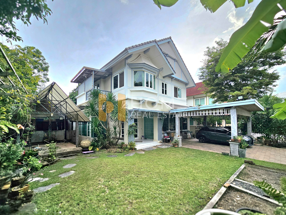 Corner plot detached house ✨ Laddarom Watcharapol / 4 bedrooms (for sale), Laddarom Watcharapol / Detached House 4 Bedrooms (FOR SALE) TAN855 Corner plot detached house ✨ Laddarom Watcharapol / 4 bedrooms (for sale), Laddarom Watcharapol / Detached House 4 Bedrooms (FOR SALE) TAN855