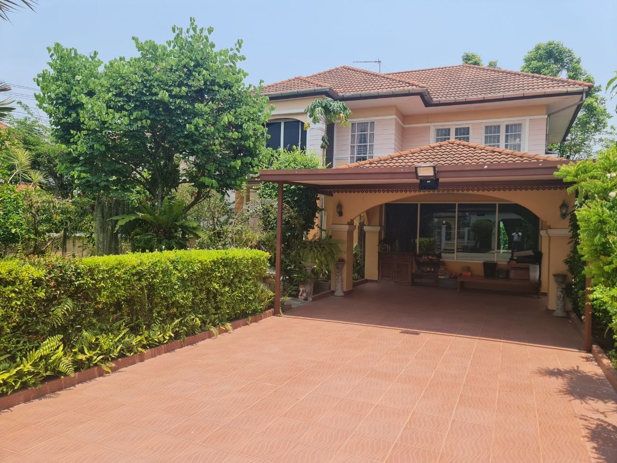 Single house for sale, very beautiful, Lalin Green Ville Village. Ramintra-Watcharaphon, area 111.5 sq m, Sukhaphiban 5 Road, Soi 72, Or Ngoen Subdistrict, Sai Mai District, Bangkok Single house for sale, very beautiful, Lalin Green Ville Village. Ramintra-Watcharaphon, area 111.5 sq m, Sukhaphiban 5 Road, Soi 72, Or Ngoen Subdistrict, Sai Mai District, Bangkok