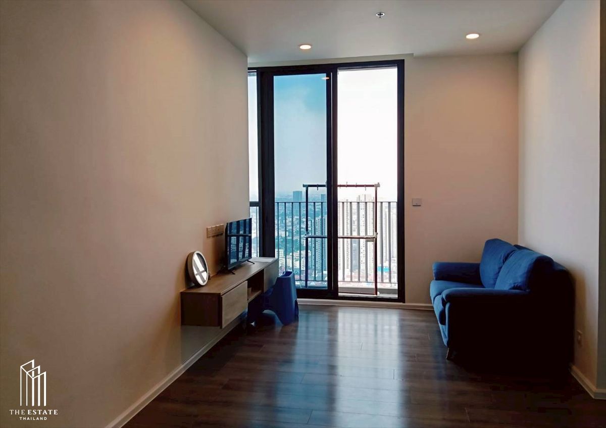 For rent Whizdom Essence, size 56.69 sq.m., 2 bedrooms, near BTS Punnawithi @39,000 Baht For rent Whizdom Essence, size 56.69 sq.m., 2 bedrooms, near BTS Punnawithi @39,000 Baht