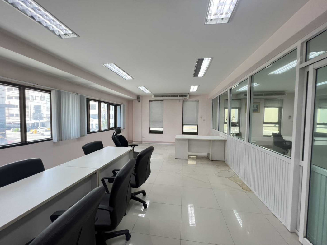Office for sale, King Kaew Road 40/2, Miracle Alley, 600 sq m, 71.50 sq wa – รูปที่ 3