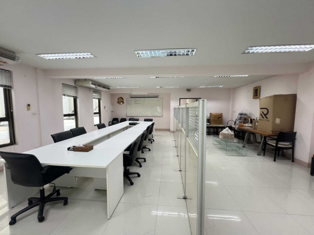 Office for sale, King Kaew Road 40/2, Miracle Alley, 600 sq m, 71.50 sq wa – รูปที่ 4