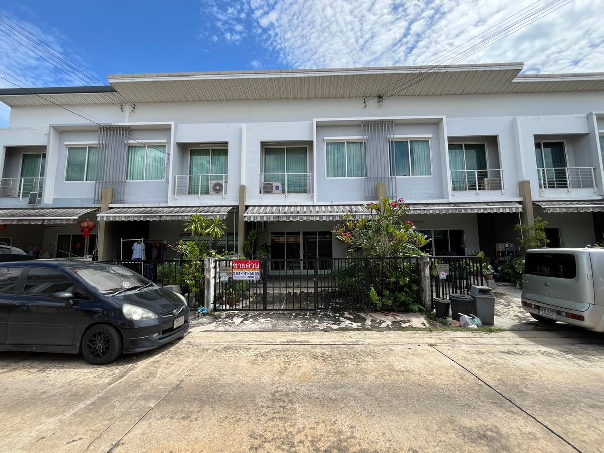 2-story townhouse, Pleno Ekachai-Kanjanapisek project, ready to move in, Ekachai Road, Soi Ekachai 99/2, Bang Bon Tai Subdistrict, Bang Bon District, Bangkok (cheap price! 2,700,000 baht)
