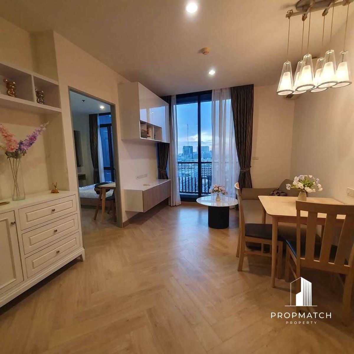 ✨Flash Deal ✨The Capital Ratchaprarop - Vibhavadi ( 1Bed 1Bath 38.79SQM.) Ready to move in! Only 3,600,000 baht Tel.0981315848 @propmatch ✨Flash Deal ✨The Capital Ratchaprarop - Vibhavadi ( 1Bed 1Bath 38.79SQM.) Ready to move in! Only 3,600,000 baht Tel.0981315848 @propmatch