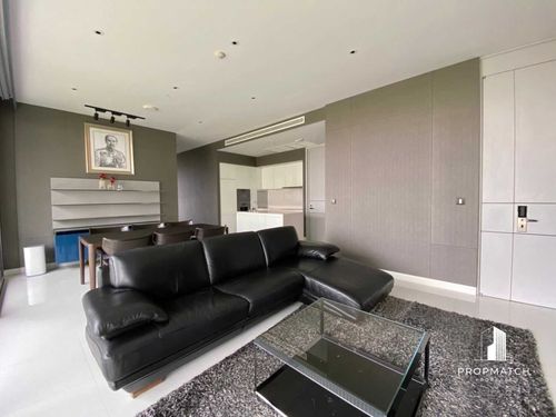 ✨Flash Deal ✨Vittorio Sukhumvit 39 ( 1Bed 1Bath 141.7SQM.) พร้อมอยู่ ! เพียง 49,900,000 บาท Tel.0981315848 @propmatch