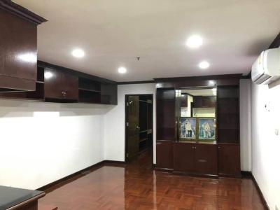 (A034009) Master View Executive Place