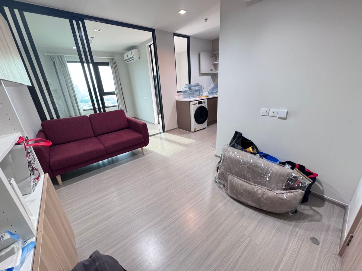 Beautiful room, very good position. Selling cheaper than the project, only 3.2 million. Beautiful room, very good position. Selling cheaper than the project, only 3.2 million.