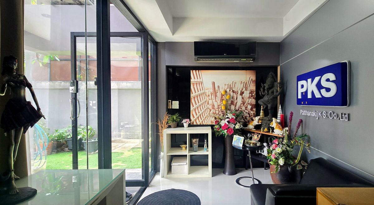 Best Deal!! CRE-8 Home Office, 2 adjacent Units, 4 storeys high on Ramkhamhaeng Road 21 (Soi Nawasri), near the Town-in-Town commercial area. – รูปที่ 2