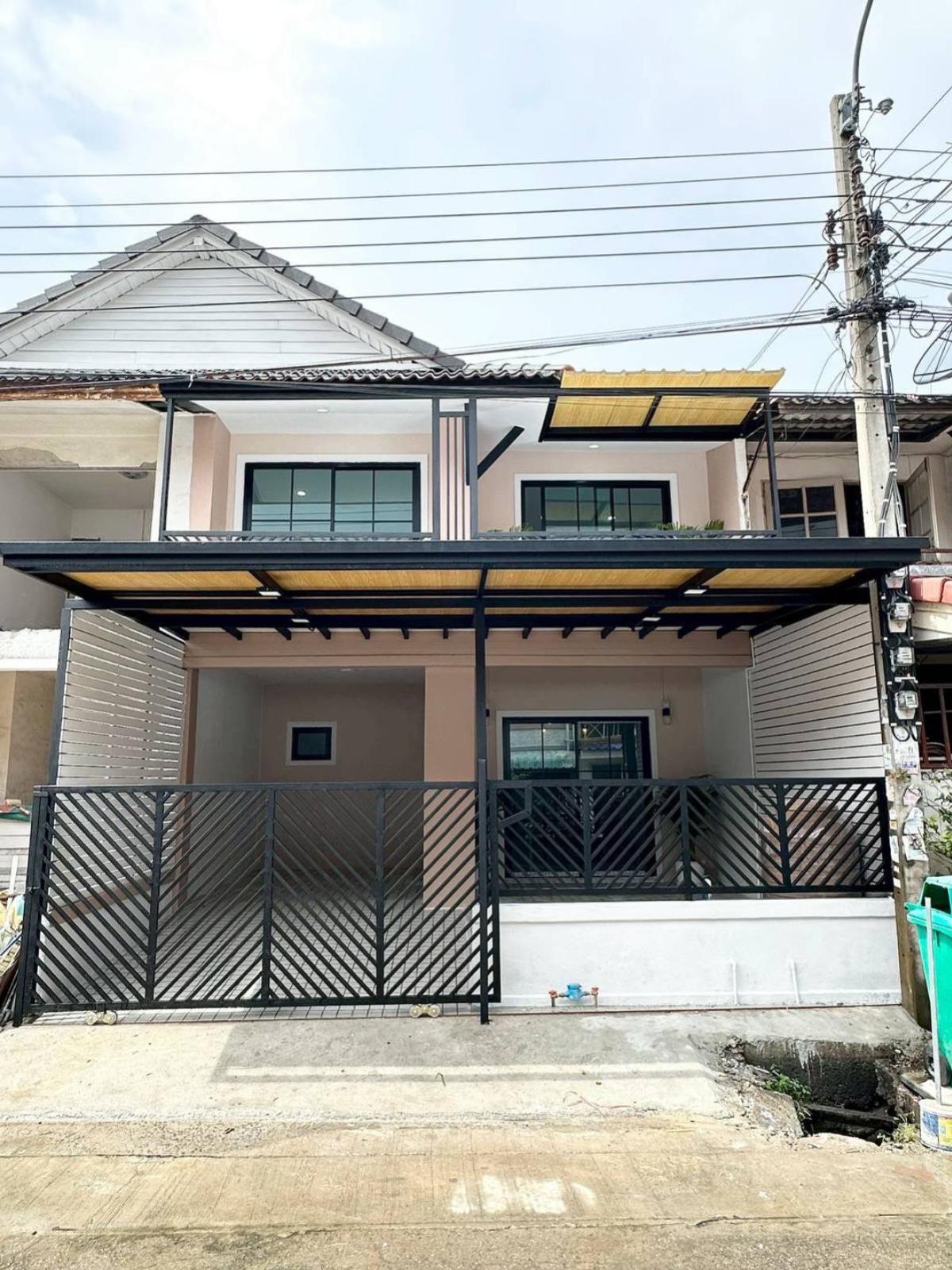 For Sale Townhouse/Townhome  , Baan Phrueksa 3 Bang Bua Thong , newly renovated , Bang Khu Rat , Bang Bua Thong , Nonthaburi , CX-134416