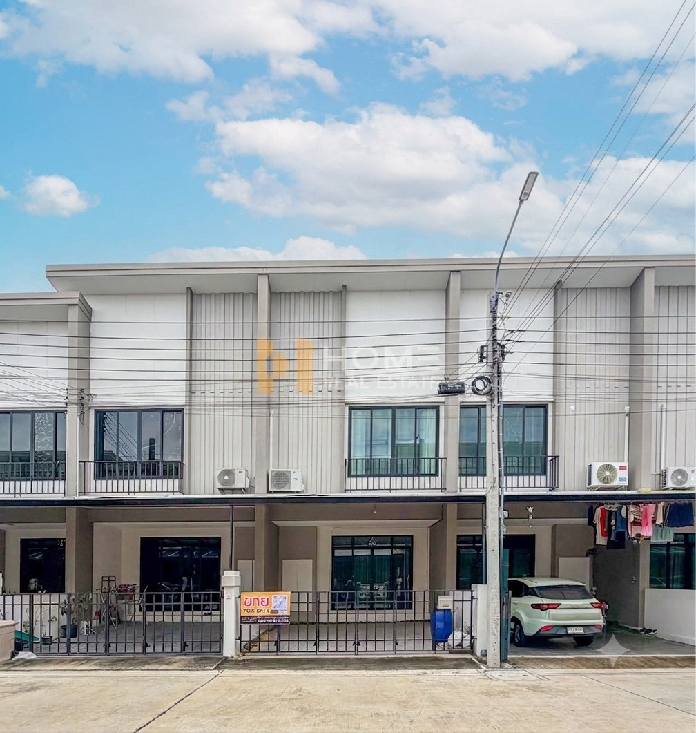 Best price ✨ Townhome Cher Wongwaen - Sathorn / 3 bedrooms (for sale), Cher Wongwaen - Sathorn / Townhome 3 Bedrooms (FOR SALE) BALL021 Best price ✨ Townhome Cher Wongwaen - Sathorn / 3 bedrooms (for sale), Cher Wongwaen - Sathorn / Townhome 3 Bedrooms (FOR SALE) BALL021