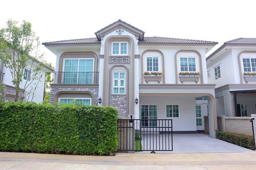 Single house for rent, Grandio Bangna KM.5 (Grandio Bangna KM.5), ready to move in, size 44 square meters, 4 bedrooms, Bang Kaeo Subdistrict, Bang Phli District, Samut Prakan Province.