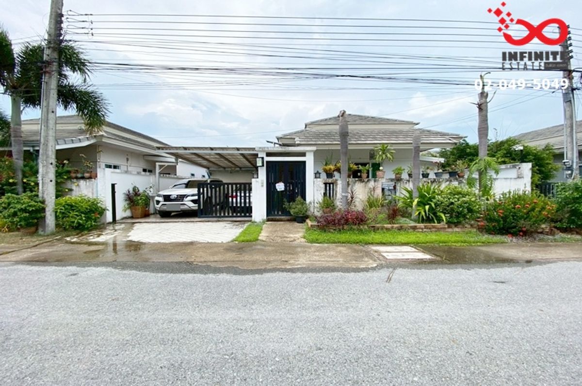 Single-storey house for sale, 84 sq m., Ban Suan Meesuk Village, Bang Saray, Sattahip, Chonburi.
