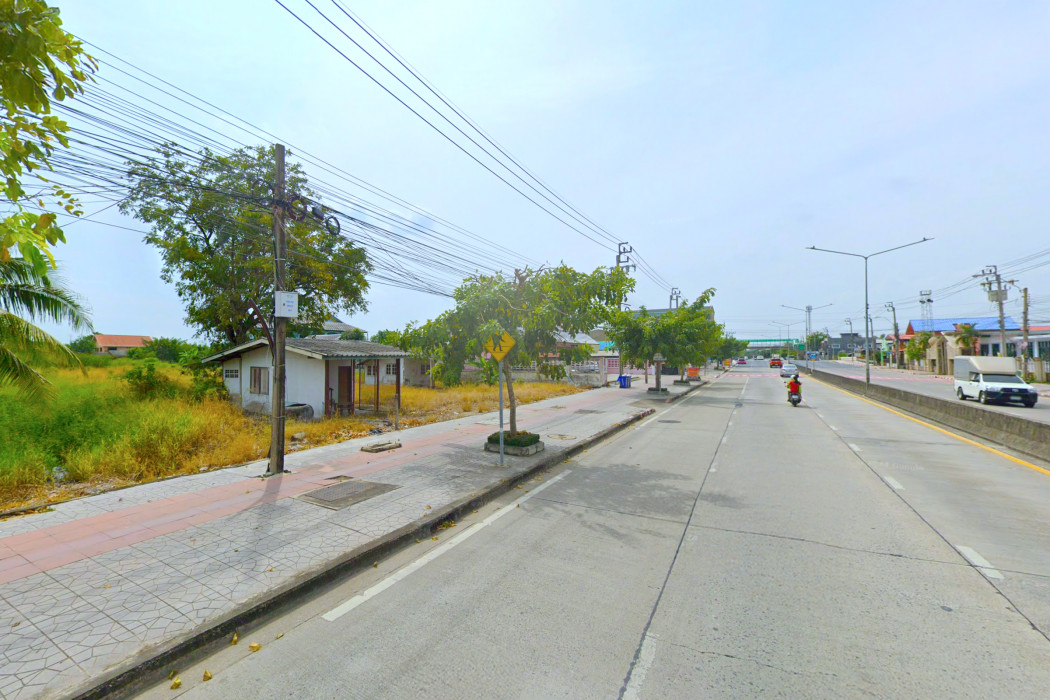 ขาย ที่ดิน ริมถนนราษฎร์อุทิศ กรุงเทพมหานคร 7 ไร่กว่า เหมาะ ทำจัดสรร KK