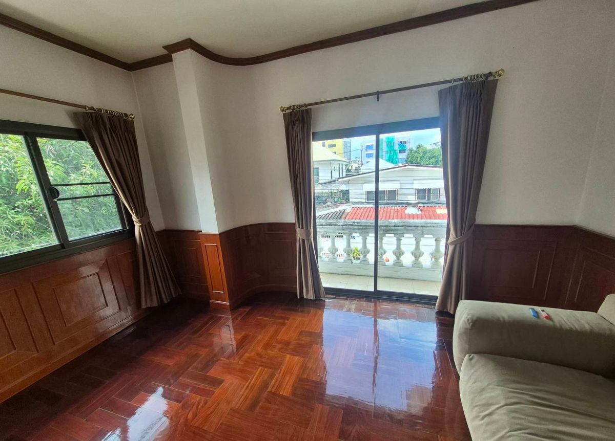 🏡 บ้านเดี่ยว / โฮมออฟฟิศให้เช่า ใจกลางห้วยขวาง เดินทางสะดวกเชื่อมต่อได้หลายเส้นทาง ✨ เหมาะสำหรับอยู่อาศัยหรือทำเป็นโฮมออฟฟิศ – รูปที่ 4