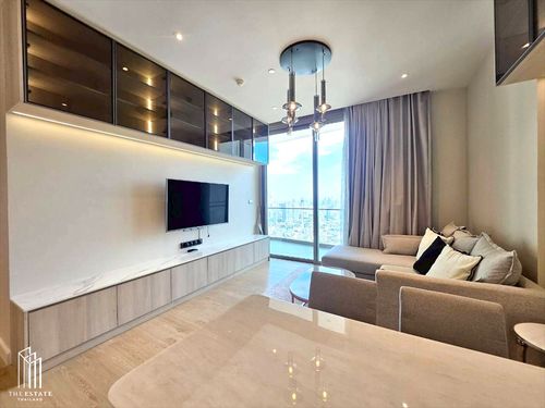 For sale Magnolias Waterfront Residences ได้ทั้งวิวแม่พระยาและวิวเมือง ครัวเปิดเชื่อมโซน Living พร้อม Master Bedroom มี Walk-in Closet และอ่างอาบน้ำ @45 MB