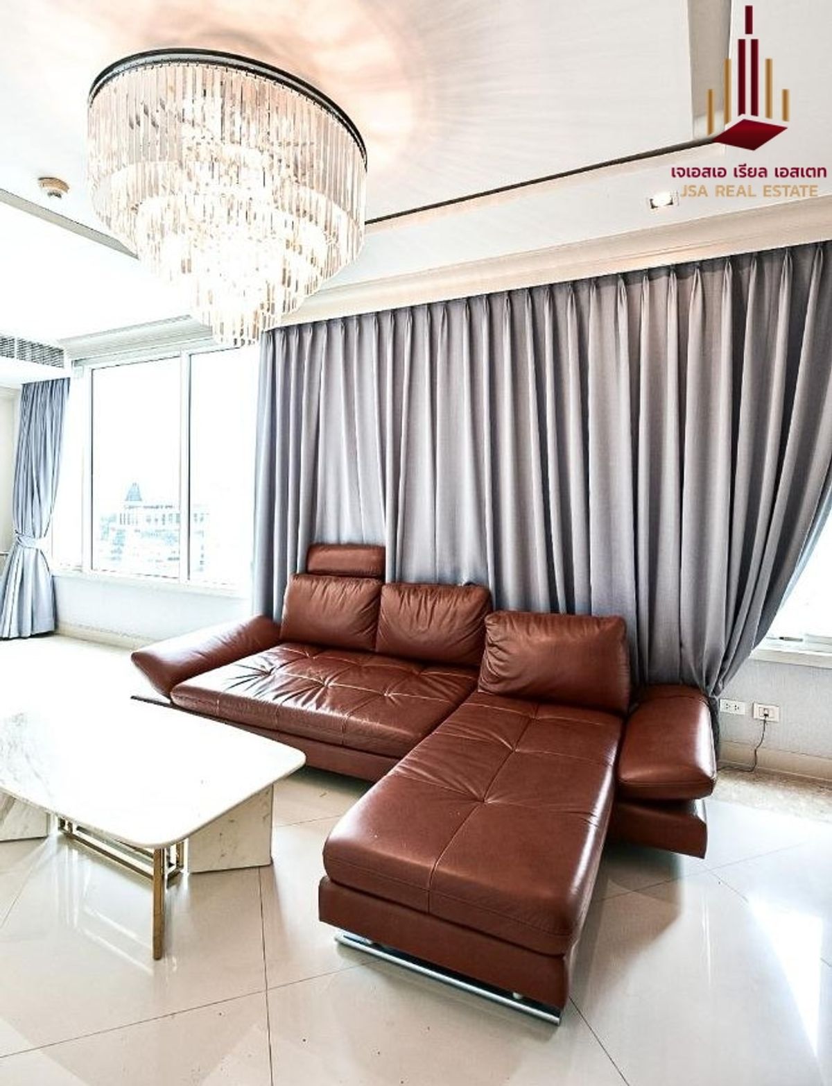 ✨ For Sale: The Empire Place Condo ✨ 💰 Only 19,500,000 THB