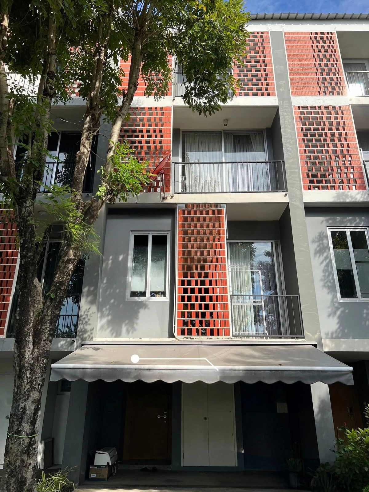 Townhome for sale Siamese Blossom @Fashion Ramintra 64 (Siamesse Blossom@Fashion)