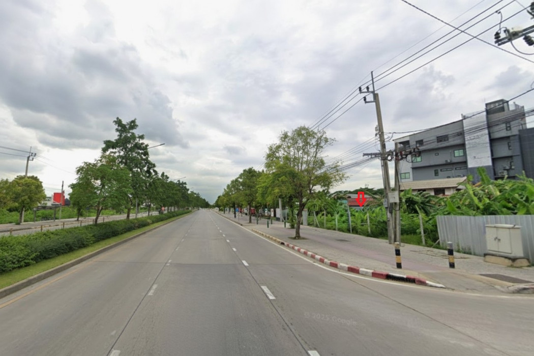Land for sale, area 185 square wah, Soi Theparak 49, adjacent to Theparak Road and Shell gas station – รูปที่ 4