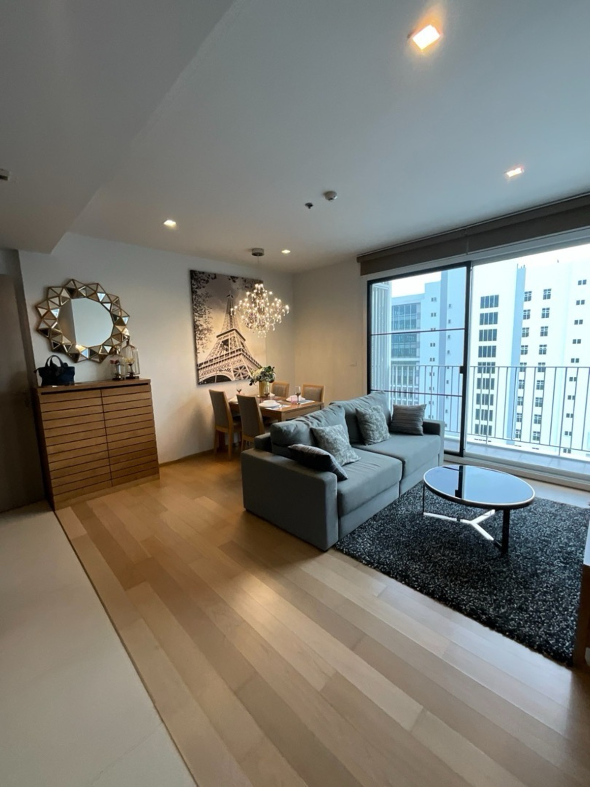 🔥Rent at HQ Thonglor 🔥2BR 2BR.🔥Specia 75,000🔥77sqm 🔥Floor28