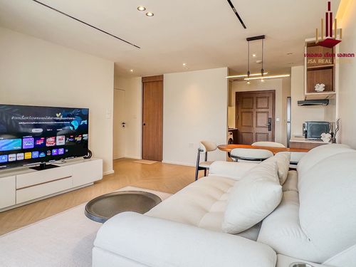 ✨ For  Rent: Siphraya River View Condo ✨  💰 Only 35,000 THB/month