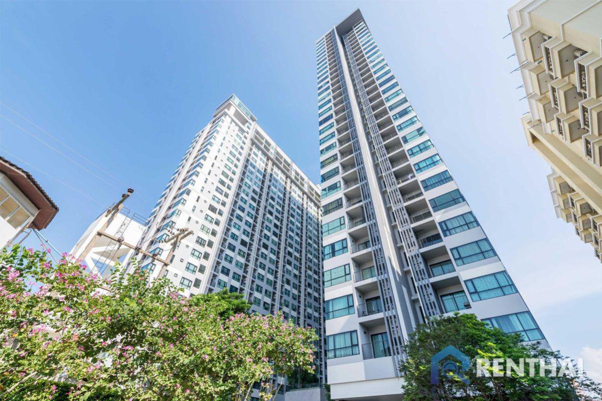 condo at The Base Central Pattaya in Central Pattaya condo at The Base Central Pattaya in Central Pattaya