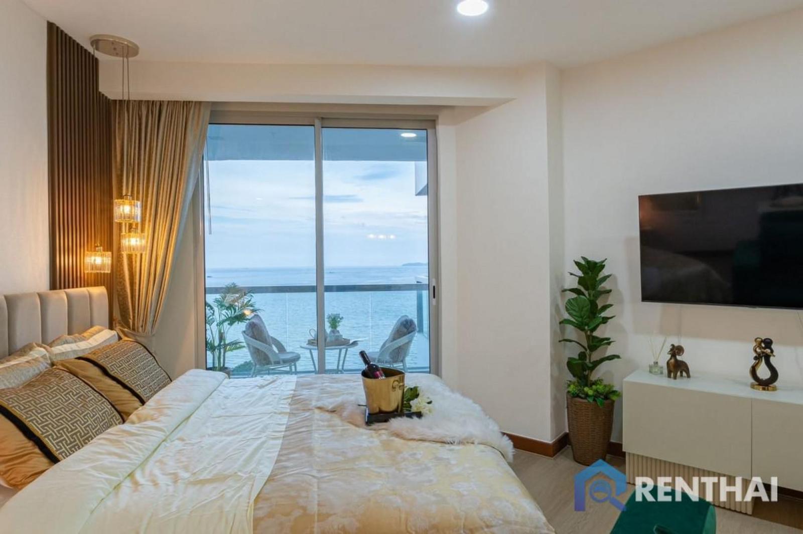 Exclusive High Floor Studio at The Palm Pattaya