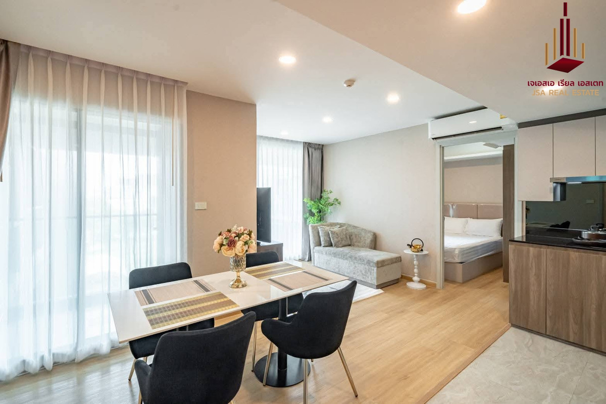 ✨ For Rent: LLOYD Soonvijai - Thonglor Condo ✨ 💰 Only 55,000 THB/month