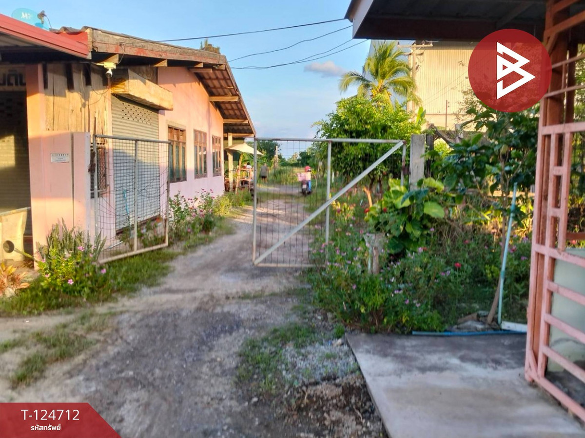 Land for sale with buildings, area 1 rai 2 ngan 44 square wah, Rat Phatthana, Ang Thong. – รูปที่ 4