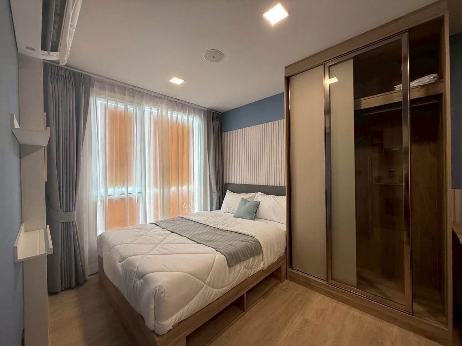 Atmoz Season Ladkrabang ตึกcชั้น7✅ สแกนหน้าเข้าตึก เข้าลิฟต์✅ ประตู Digital door lock.⭐️ ขนาด 24ตรม. ห้องว่าง พร้อมเข้าอยู่ ⭐️⭐️ ปล่อยเช่า 9000 บาท (สัญญา1ปี) 