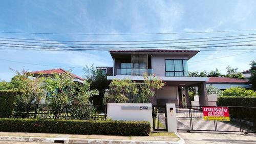 🏡✨ ขายบ้านเดี่ยวสุดหรู หลังใหญ่พิเศษ “มัณฑนา พระราม 2 – เทียนทะเล” (Muntana Rama 2 – Tientaley) บ้านหลังมุม ติดสโมสรส่วนกลาง บรรยากาศร่มรื่นสุดส่วนตัว 🌿  💥 ราคาพิเศษสุดเพียง 10.5 ล้านบาท!   