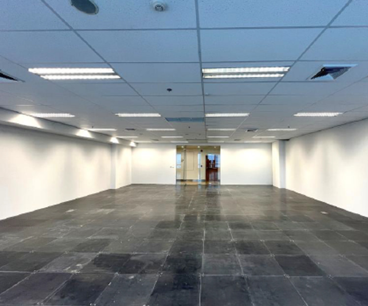 For Rent: 261 sqm Standard Office Space | Unit 3003-3004 | Athenee Tower (Grade A) | High Floor – รูปที่ 2