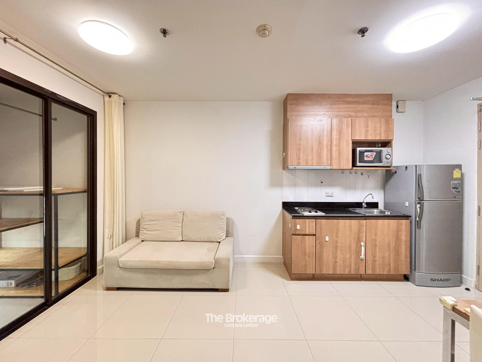 ขายด่วน! คอนโด ไอดีโอ ลาดพร้าว 5 (Ideo Ladprao 5) 1 ห้องนอน 1 ห้องน้ำ 38 ตร.ม. 3.35 ล้านบาท ติดต่อไลน์ : @thebrokerage ขายด่วน! คอนโด ไอดีโอ ลาดพร้าว 5 (Ideo Ladprao 5) 1 ห้องนอน 1 ห้องน้ำ 38 ตร.ม. 3.35 ล้านบาท ติดต่อไลน์ : @thebrokerage