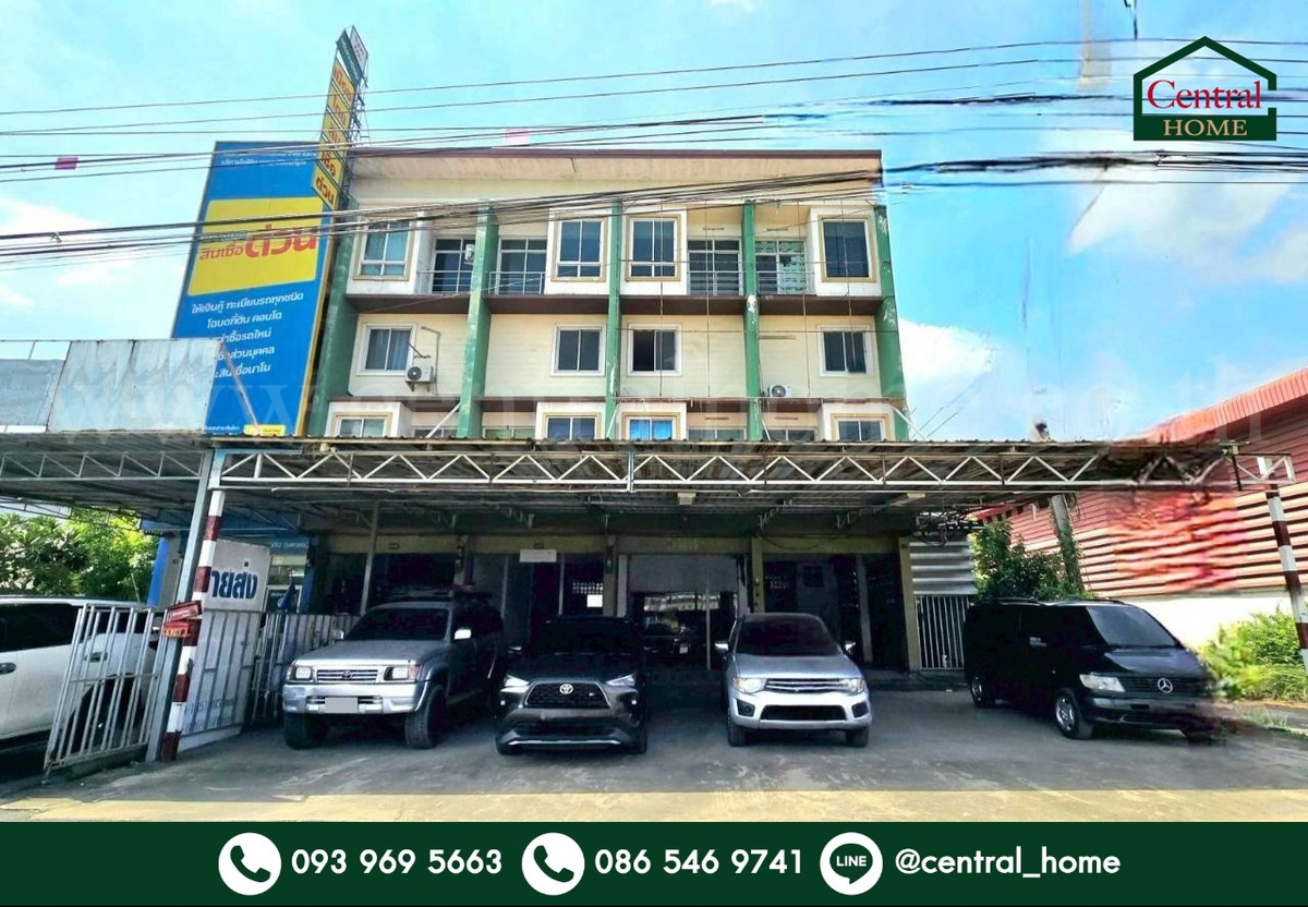 อาคารพาณิชย์ 4 ชั้น 3 คูหา ลาดหลุมแก้ว ติดถนน ปทุมธานี - บางเลน 