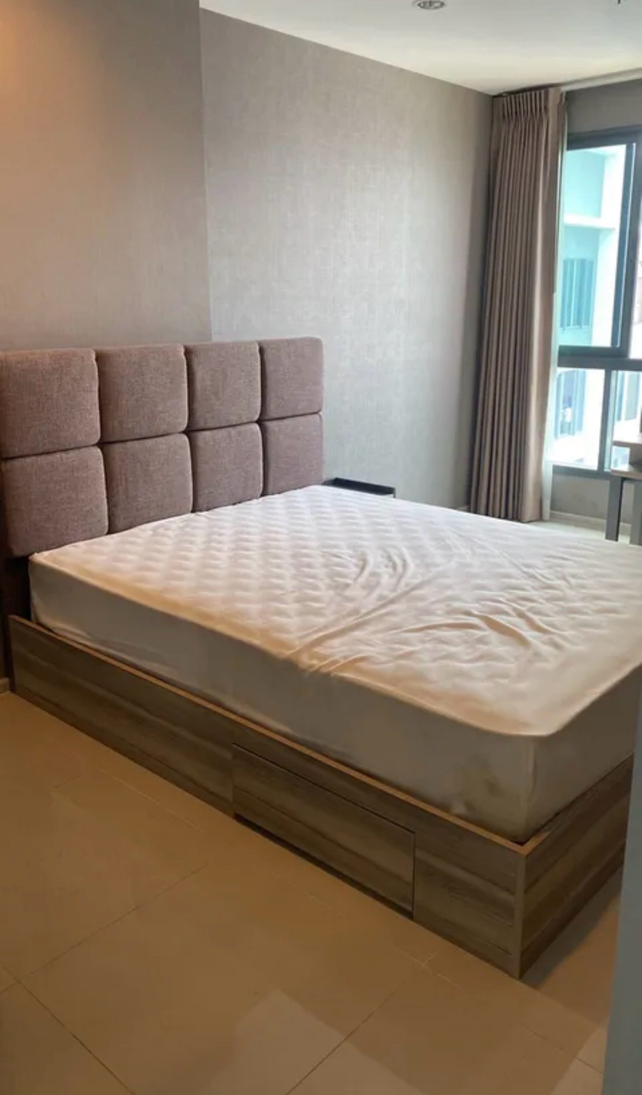 Condo for sale Ideo Mobi Charan-Interchange (IDEO Mobi Charan-Interchange), fully furnished, ready to move in, near MRT Bang Khun Non. Condo for sale Ideo Mobi Charan-Interchange (IDEO Mobi Charan-Interchange), fully furnished, ready to move in, near MRT Bang Khun Non.