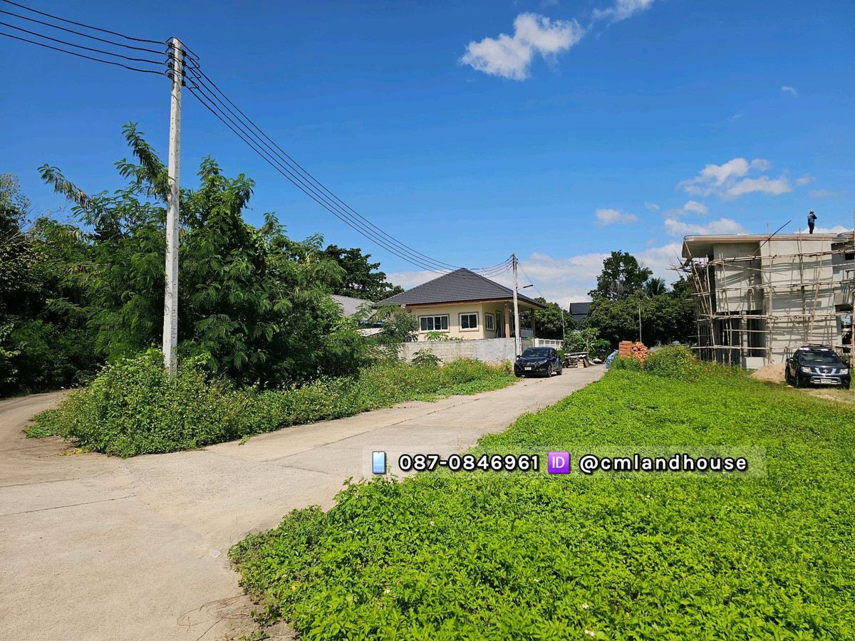 Mueang District, 82 sq m., near The Flow, near Wat Rong O, San Phisuea Subdistrict, near Pa Khoi Tai Market, 1.5 km.