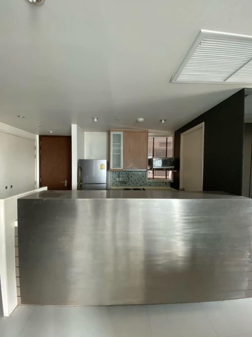 HOT Deal - 2 Bed 89 Sqm ( SELL 10 MB ) - Pet Friendly @BTS Ploenchit