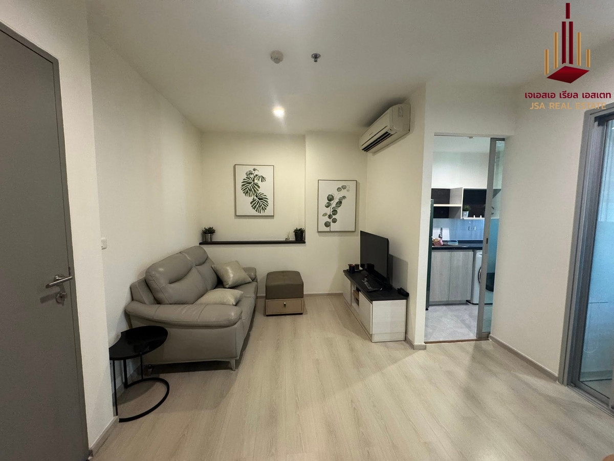 ✨ For Rent: Life Ratchadapisek Condo ✨  💰 Only 20,000 THB/month