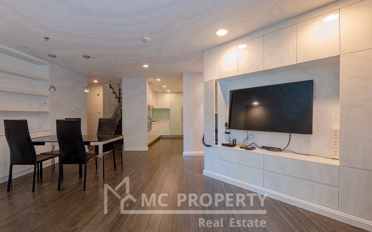 Belle grand rama9 204sqm 3 bedroom Duplex for rent only 100,000 please contact 0816878954 Belle grand rama9 204sqm 3 bedroom Duplex for rent only 100,000 please contact 0816878954