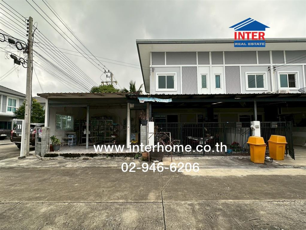ทาวน์เฮ้าส์ 2 ชั้น 46.6 ตร.ว. หมู่บ้านฉัตรหลวง15 ปทุมธานี ซอยวัดบางเตยใน ถนนปทุมธานี-สามโคก สามโคก ปทุมธานี